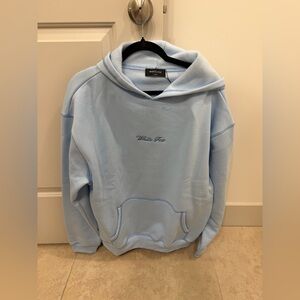 White Fox L/XL Blue Logo Hoodie. 💙⚡️